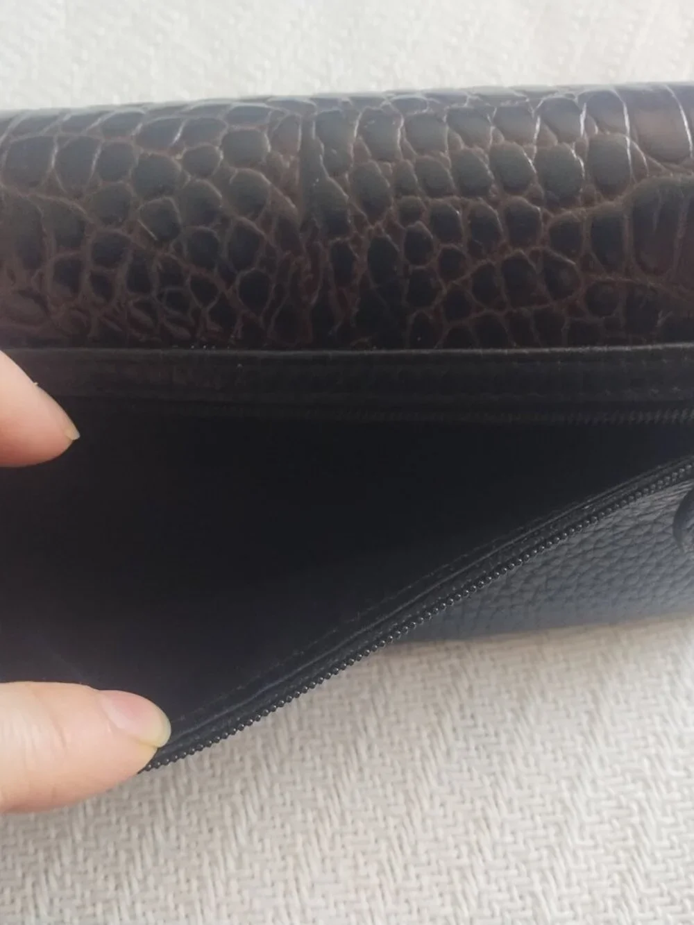 Brighton wallet brown black mock croc bow